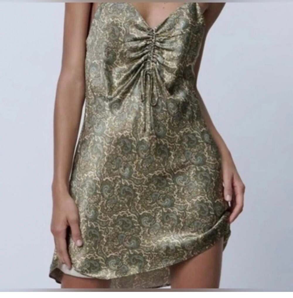 Zara Paisley Satin V-Neck Mini Slip Dress with Ruched Front Large